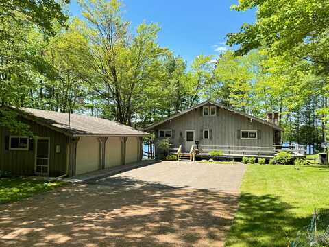 11588 WALSH RD, Hazelhurst, WI 54531