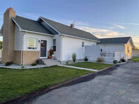 208 S 100 E, Jerome, ID 83338