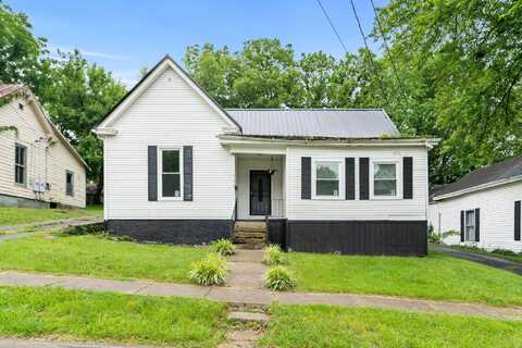 123 North Sycamore Street, Mount Sterling, KY 40353