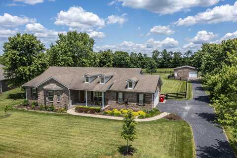 110 Colonial Drive, Versailles, KY 40383