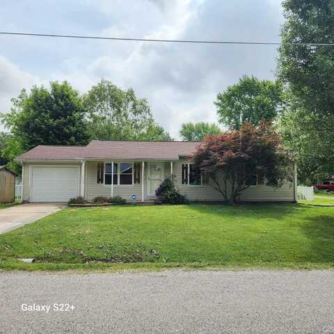 306 South Mulberry Street, Highland, IL 62249