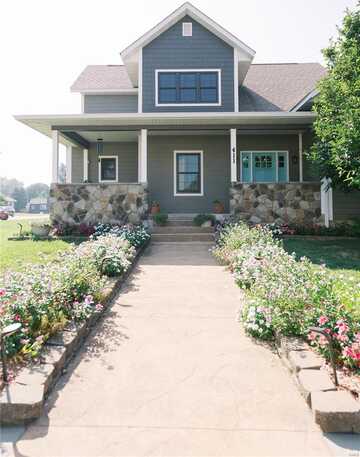 411 South 5th Street, Owensville, MO 65066