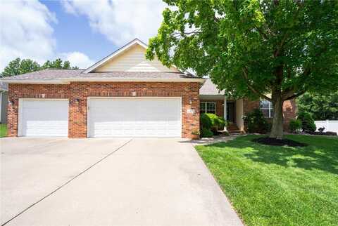 5 Lantern Court, Glen Carbon, IL 62034