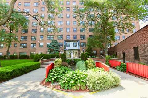 99-40 63rd Rd, Rego Park, NY 11374