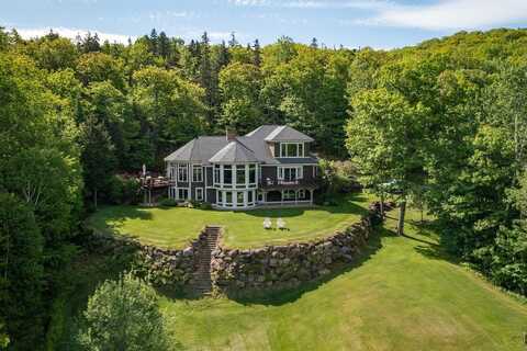 105 N Hampshire Ridge Road, Jackson, NH 03846