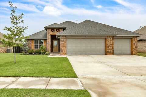 9004 Stacy Lynn Lane, Yukon, OK 73099