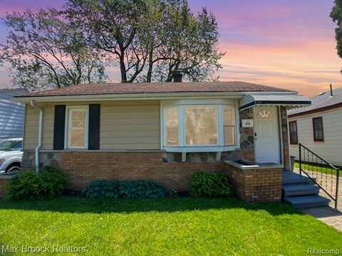 512 E ROWLAND Avenue, Madison Heights, MI 48071