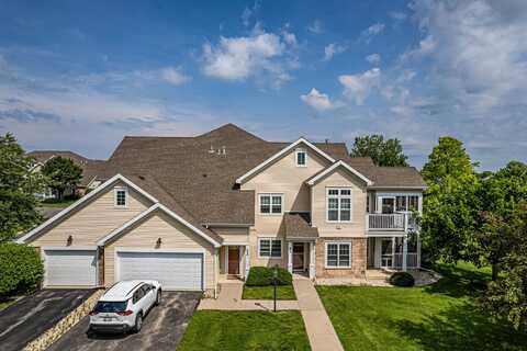 30 Keystone Way, Fitchburg, WI 53711