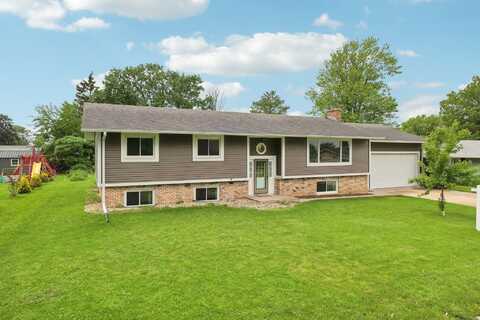 208 Golf View Drive, Mount Horeb, WI 53572