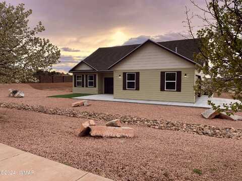 86 S Frontier Parkway, Snowflake, AZ 85937