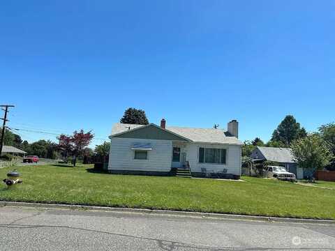 31St, YAKIMA, WA 98902