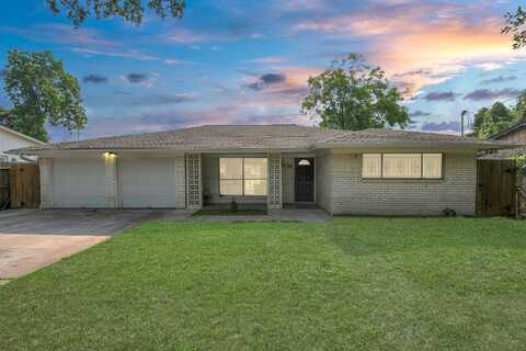 Della, HOUSTON, TX 77093