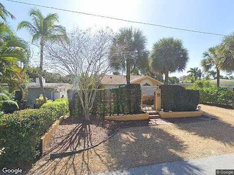 18Th, Lake Worth, FL 33460