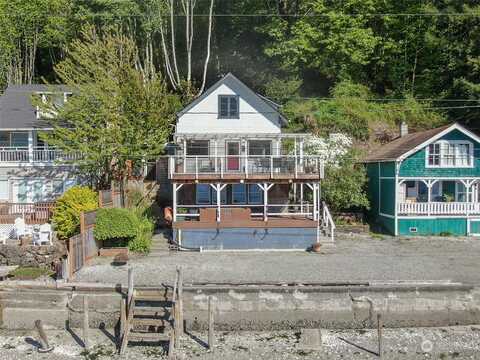 Manzanita Beach, VASHON, WA 98070