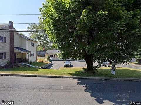 Lower Macungie, MACUNGIE, PA 18062