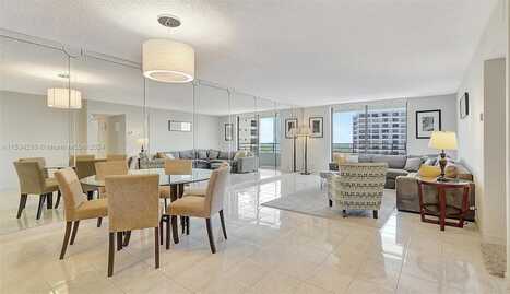 Parkview, HALLANDALE BEACH, FL 33009