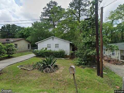 7Th, CONROE, TX 77301