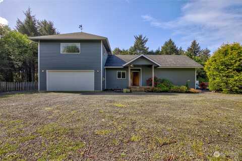 1St, PACIFIC BEACH, WA 98571