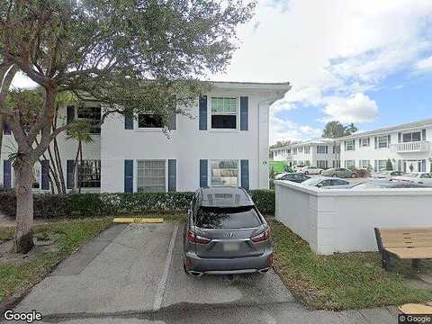 Ne 68Th St, Fort Lauderdale, FL 33308