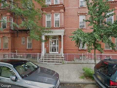 Throop, BROOKLYN, NY 11216