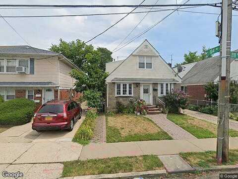 218Th, QUEENS VILLAGE, NY 11429