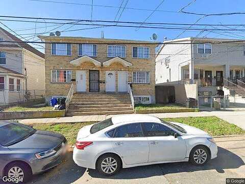 165Th, JAMAICA, NY 11433