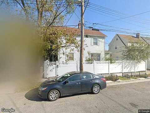 215Th, QUEENS VILLAGE, NY 11429