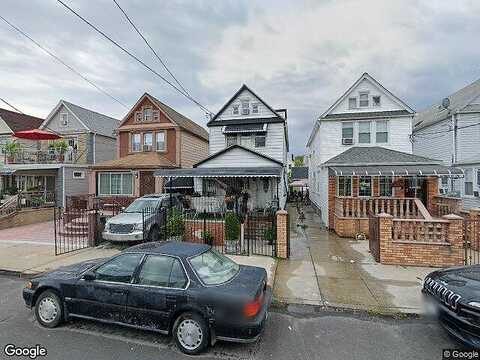 132Nd, SOUTH OZONE PARK, NY 11420