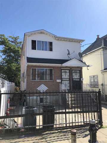 141St, JAMAICA, NY 11436