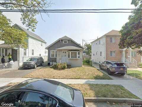 243Rd, ROSEDALE, NY 11422