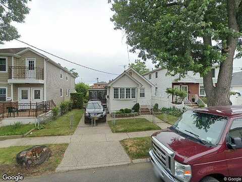 126Th, SOUTH OZONE PARK, NY 11420