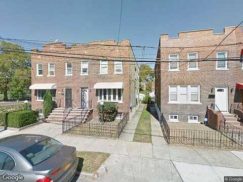 105Th, JAMAICA, NY 11433