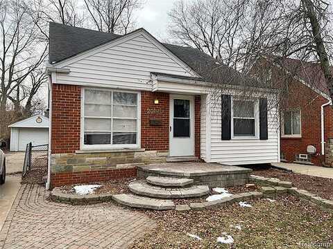 Lancaster, HARPER WOODS, MI 48225