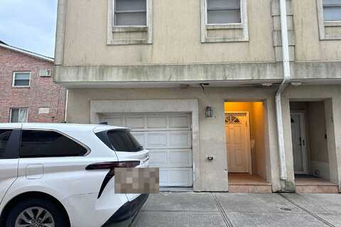 Beach 3Rd, FAR ROCKAWAY, NY 11691