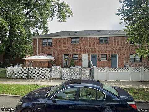 85Th, EAST ELMHURST, NY 11370