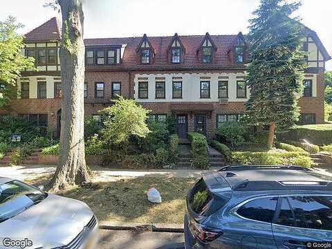 Burns, FOREST HILLS, NY 11375