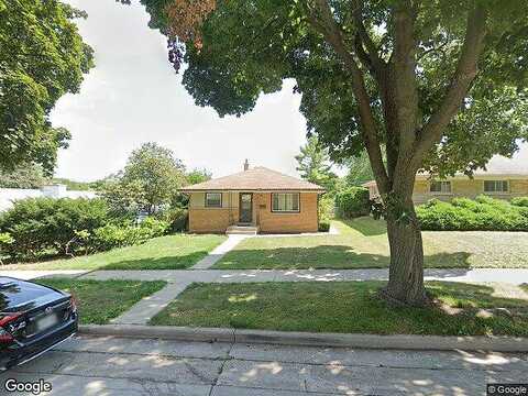 78Th, MILWAUKEE, WI 53218