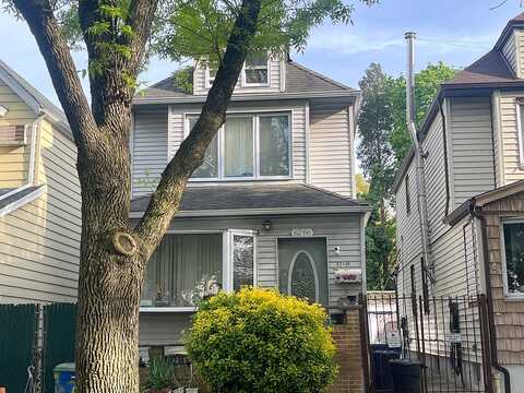 80Th, GLENDALE, NY 11385