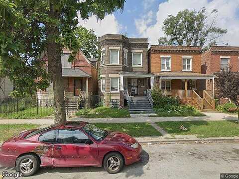 Eberhart, CHICAGO, IL 60637