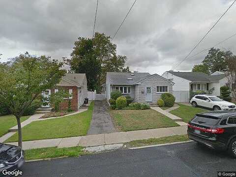 128Th, COLLEGE POINT, NY 11356