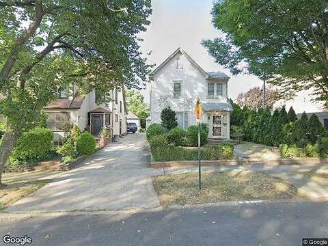 Juno, FOREST HILLS, NY 11375