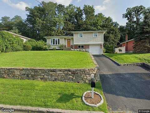 Rumbrook, ELMSFORD, NY 10523