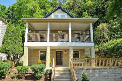 4 Dickson Rd, Sewickley, PA 15143