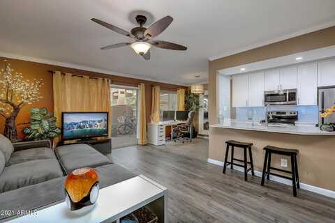 3500 N HAYDEN Road, Scottsdale, AZ 85251
