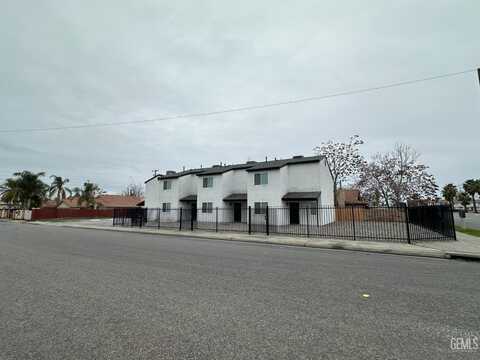 931 Monterey Street, Bakersfield, CA 93305