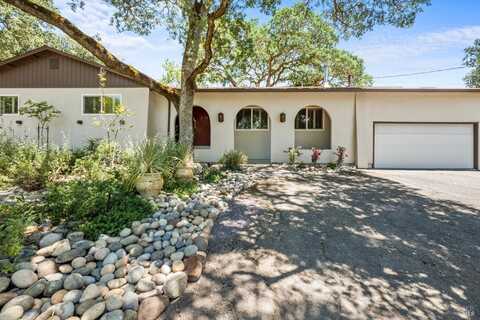 2161 Arroyo Road, Ukiah, CA 95482