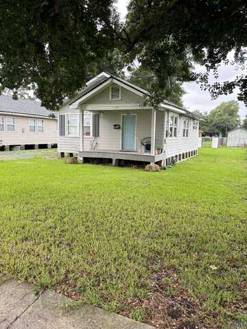 1124 SCHLEY ST, Houma, LA 70360