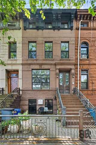 456 Quincy Street, Brooklyn, NY 11221