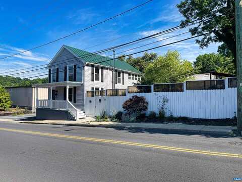 111 W HAMPTON ST, STAUNTON, VA 24401