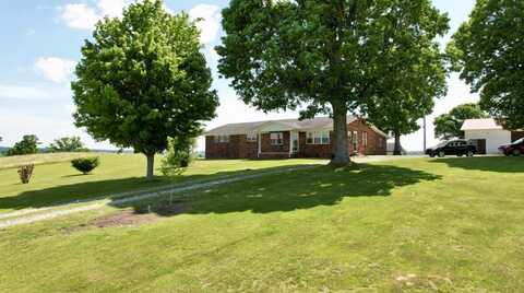 4431 Riggs Road, Pikeville, TN 37367